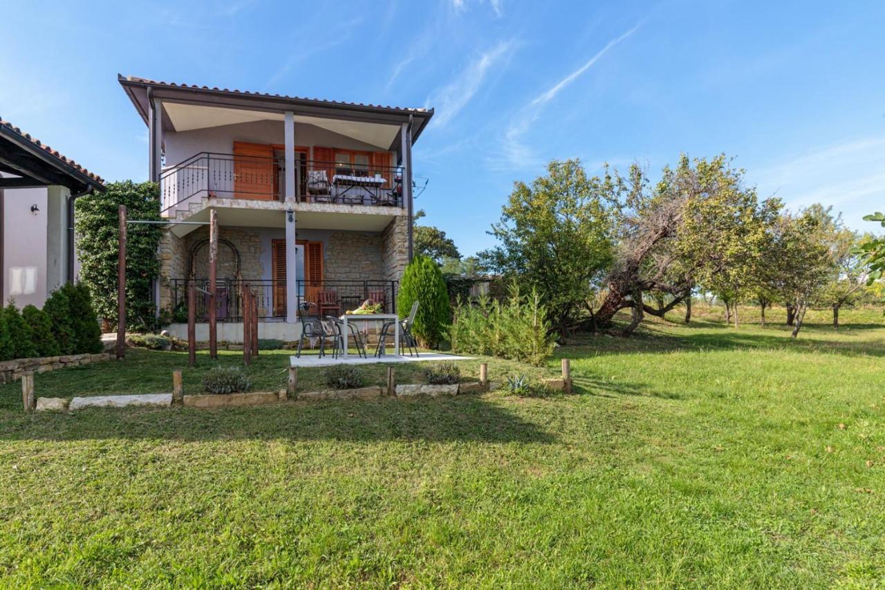 Apartments Sveti Leonard Oprtalj Εξωτερικό φωτογραφία