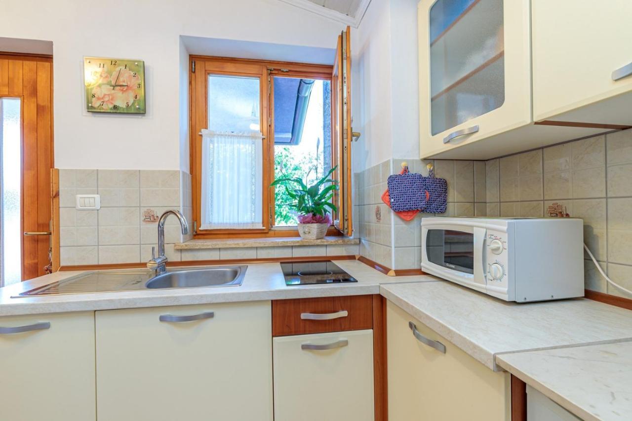 Apartments Sveti Leonard Oprtalj Εξωτερικό φωτογραφία